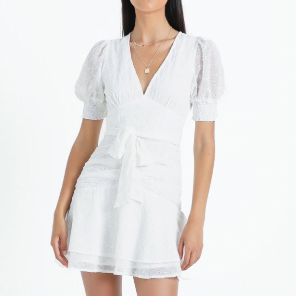 (ISO) Lambeth dress in white embroidery